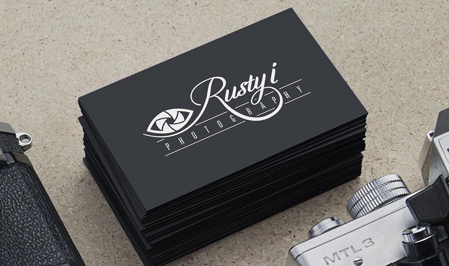 Rusty i Photography Logo